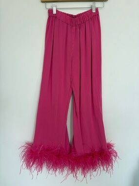 Pink Feather-Hem Pants / capris